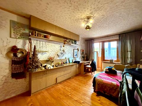 квартира за адресою Тролейбусна вул., 15