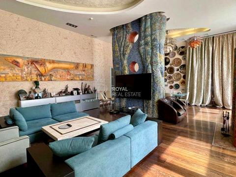 дом по адресу Тиханська