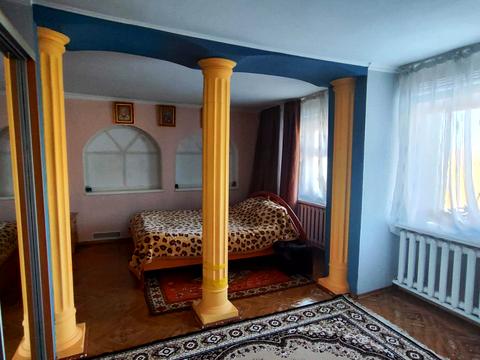 будинок за адресою с. Нерубайське, Парашутна, 20