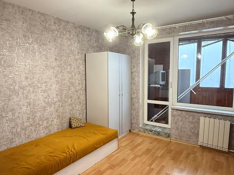 квартира за адресою Андрія Малишка вул., 37