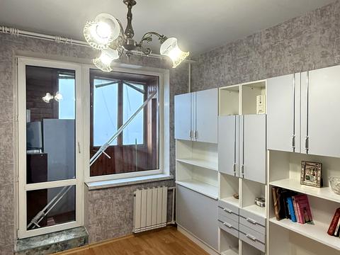 квартира за адресою Андрія Малишка вул., 37