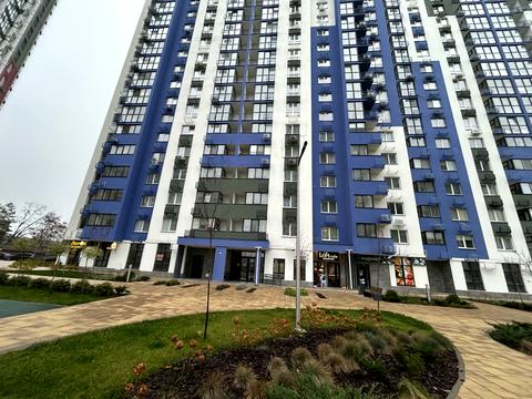 комерційна за адресою Івана Виговського вул. (Маршала Гречка), 10-Л