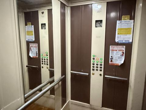 квартира за адресою Андрія Малишка вул., 37