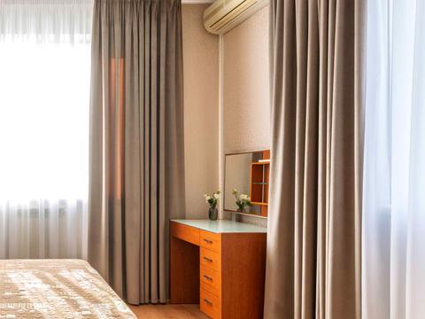 дом по адресу Деснянская ул.