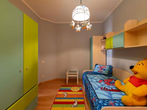 дом по адресу Деснянская ул.