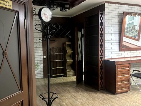 комерційна за адресою Соборності просп. (Возз'єднання), 30