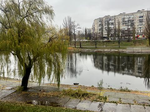 комерційна за адресою Соборності просп. (Возз'єднання), 30