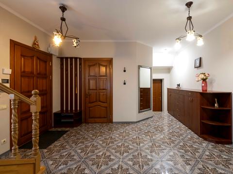 дом по адресу Деснянская ул.