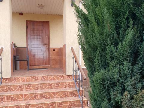 дом по адресу Деснянская ул.