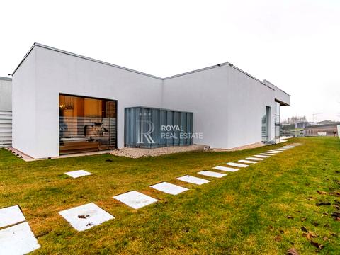 будинок за адресою с. Лісники, Квіткова