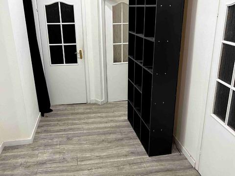 комерційна за адресою Рогнідинська вул., 3