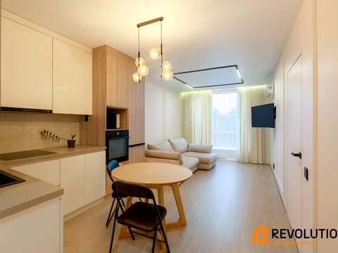 квартира по адресу Олександра Олеся ул., 8/17