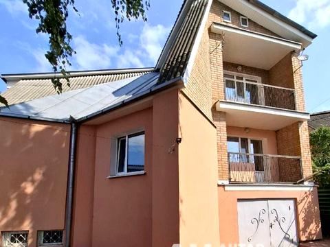 будинок за адресою Айвазовського вул.