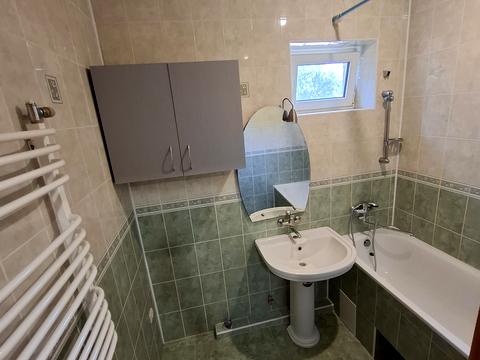 будинок за адресою Айвазовського вул.