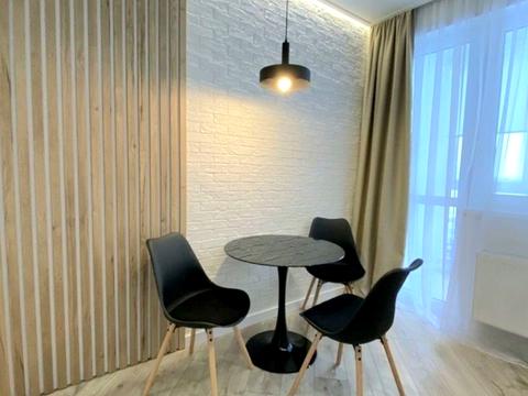 квартира за адресою Ревуцького вул., 40-В