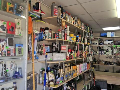 комерційна за адресою Небесної Сотні просп. (Маршала Жукова), 34