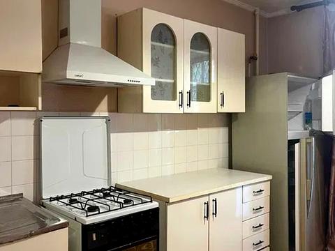 квартира за адресою Педагогічна вул., 18