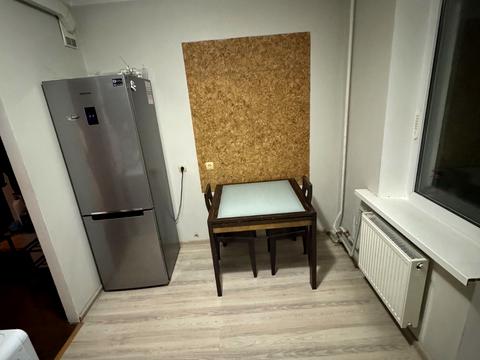 квартира за адресою Калинова вул., 8