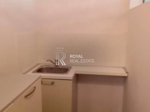 комерційна за адресою Вул.голосіївська, 1