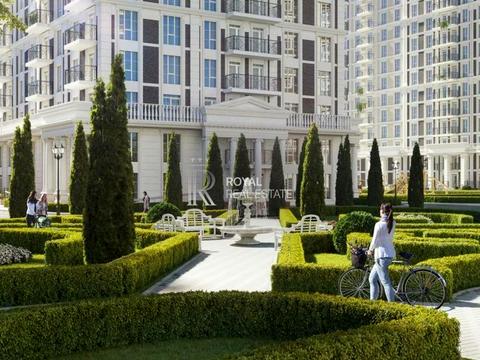 комерційна за адресою Максимовича Михаила, 1