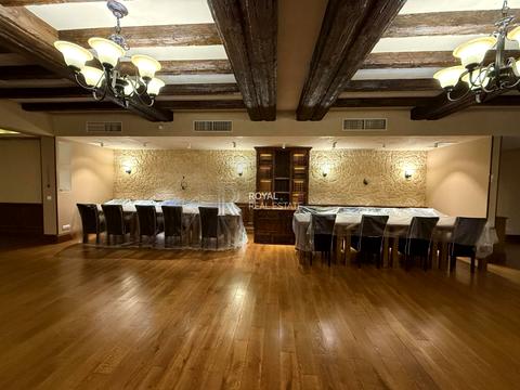 комерційна за адресою Генерала Алмазова вул. (Кутузова), 1