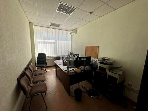 коммерческая по адресу Кудрявський, 1