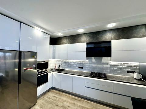 будинок за адресою Львів, Князя Святослава пл., 3