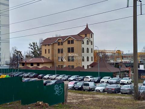 коммерческая по адресу Набережная ул., 2