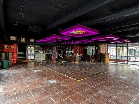 коммерческая по адресу Владимира Ивасюка просп. (Героїв Сталінграду), 1