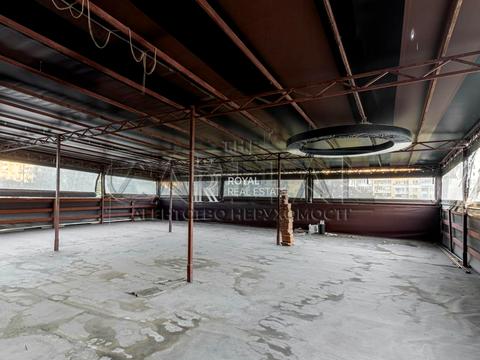 коммерческая по адресу Владимира Ивасюка просп. (Героїв Сталінграду), 1