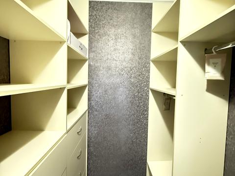 квартира за адресою Ясинуватський пров., 11