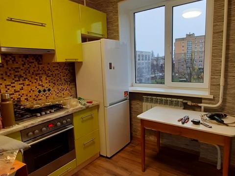 квартира за адресою Володимира Сосюри вул., 4