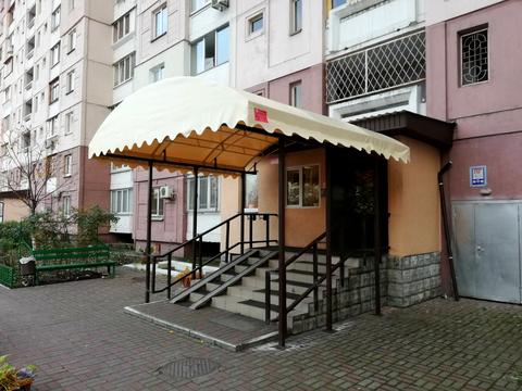 комерційна за адресою Васильченка вул., 12-А