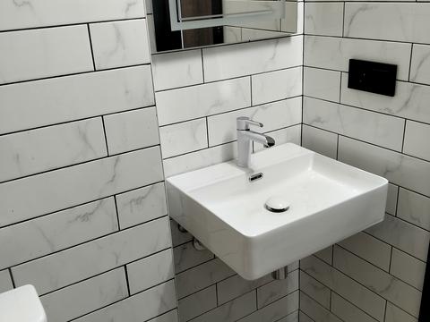 коммерческая по адресу Киевская ул., 261-А