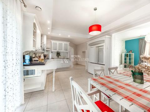 дом по адресу с. Новые безрадичи, Піщана