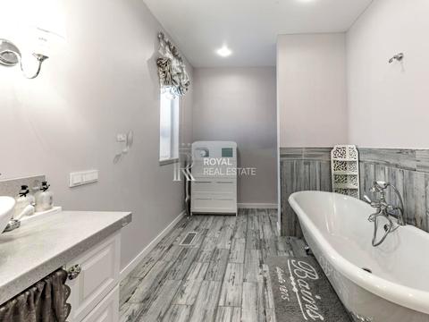 дом по адресу с. Новые безрадичи, Піщана