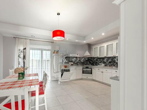 дом по адресу с. Новые безрадичи, Піщана