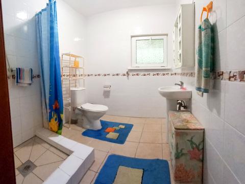 будинок за адресою Садова вул., 6