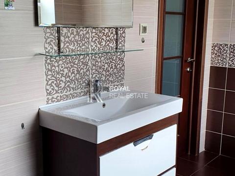 будинок за адресою Крута вул.