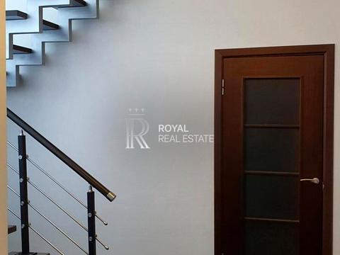 будинок за адресою Крута вул.