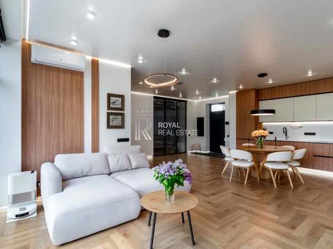 дом по адресу Цветочная ул.