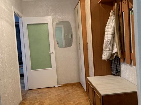 квартира за адресою Анни Ахматової вул., 5