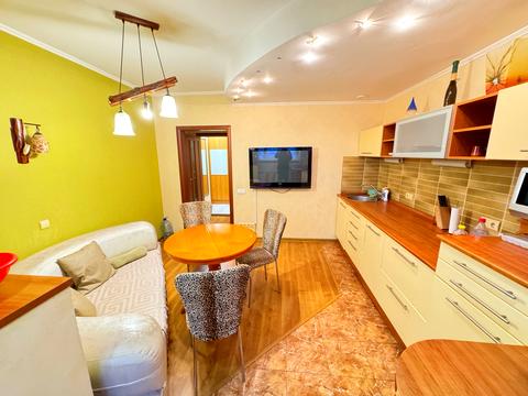 квартира за адресою Драгоманова вул., 1-Д