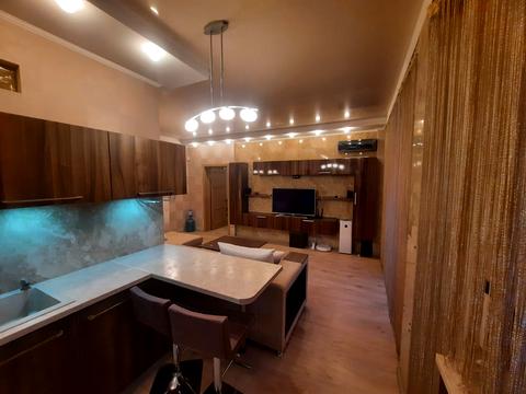 квартира за адресою Івана Світличного вул. (Петровського), 8