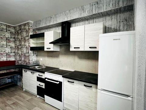 квартира за адресою Василя Симоненка вул., 111