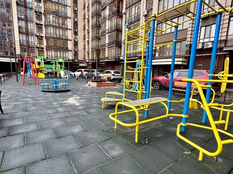 квартира по адресу Владимира Антоновича ул. (Свердлова), 36-Л