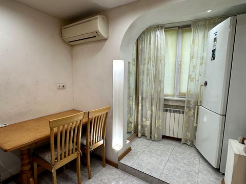 квартира за адресою Князя Романа Мстиславича вул. (Генерала Жмаченка), 4