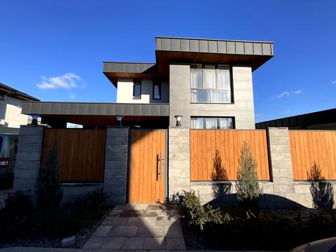 будинок за адресою Грушева вул.