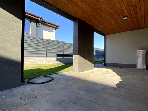 будинок за адресою Грушева вул.