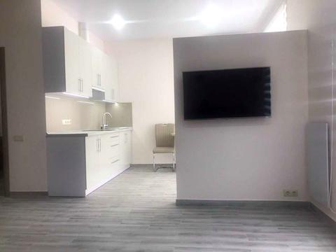 квартира за адресою Лабораторна вул., 31